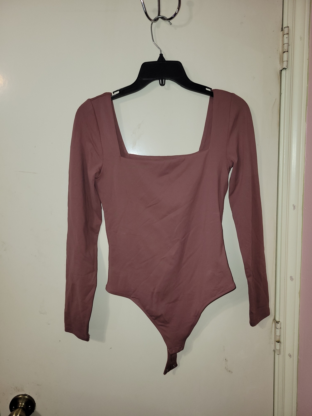 Babaton Mauve Pink Square Neck Long Sleeve Bodysuit